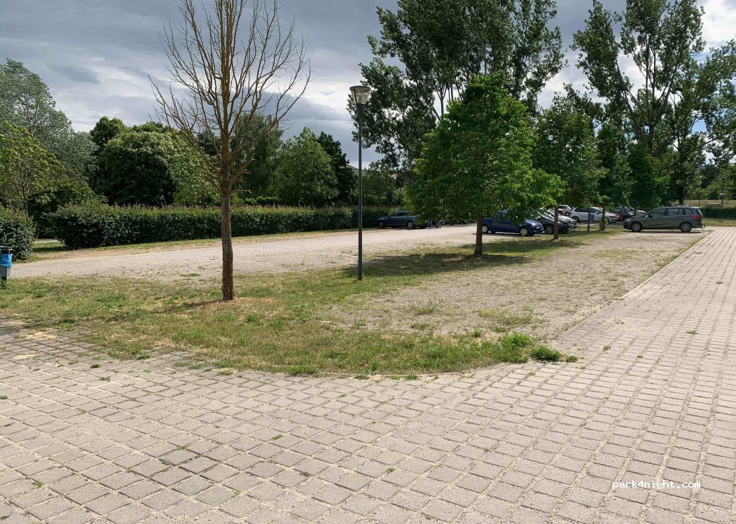 (14943) Luckenwalde - 10A Weinberge — foto