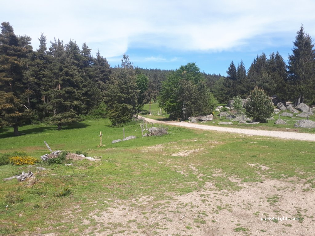 (48000) Le Born - Les Combes — foto