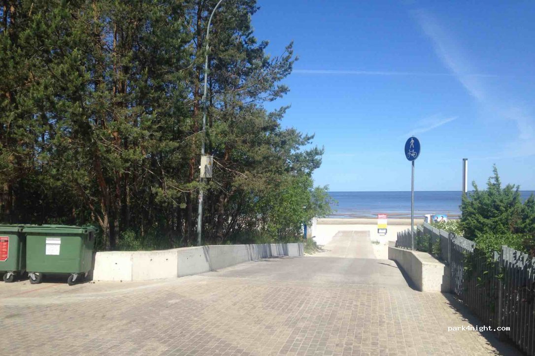 (LV-2008) Jūrmala - 1 Dzimtenes iela — foto 3