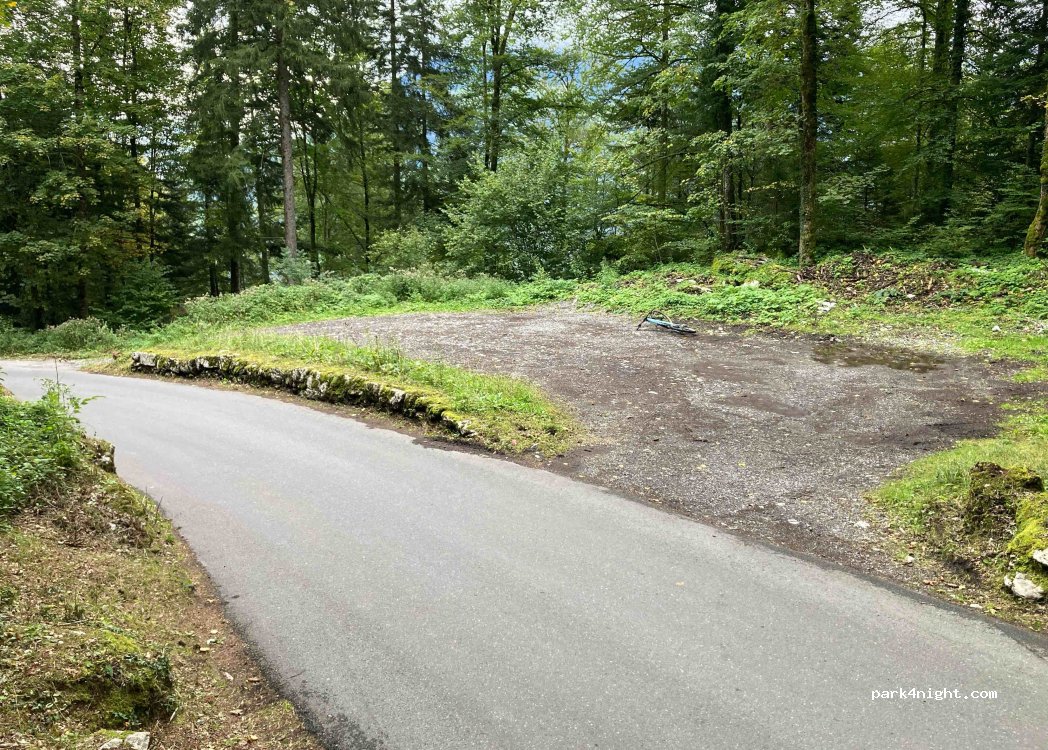 (8752) Näfels - 2-1 Oberseestrasse — foto 3