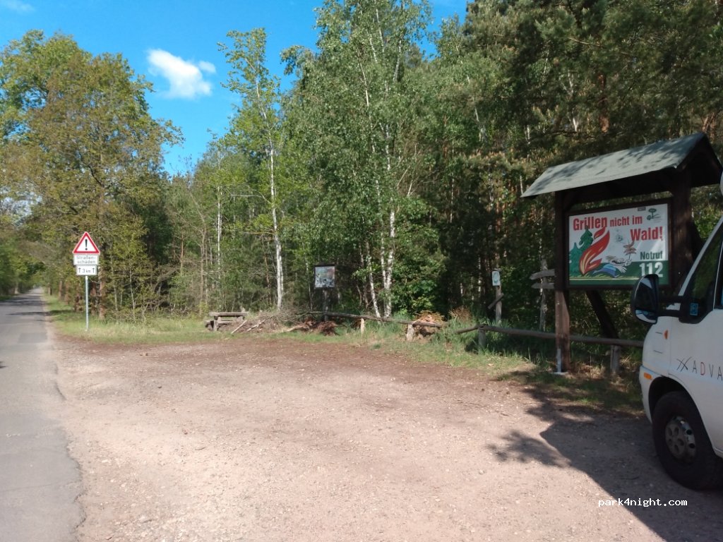 Waldparkplatz — foto