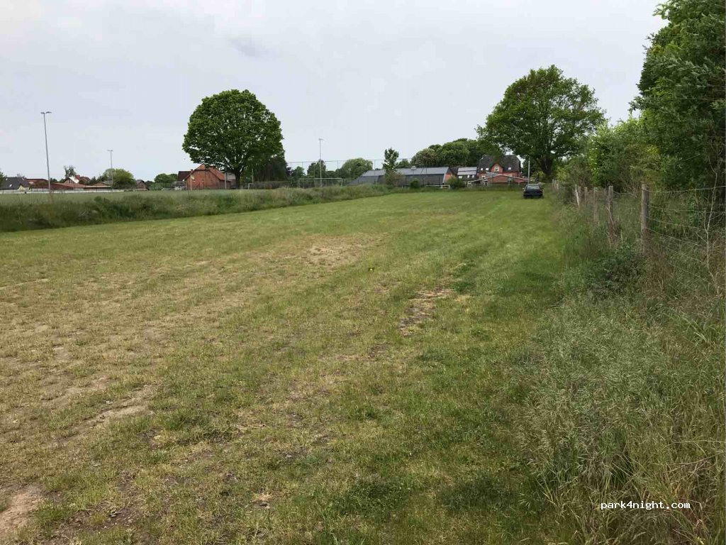 (22967) Tremsbüttel - 17 Lasbeker Straße — foto