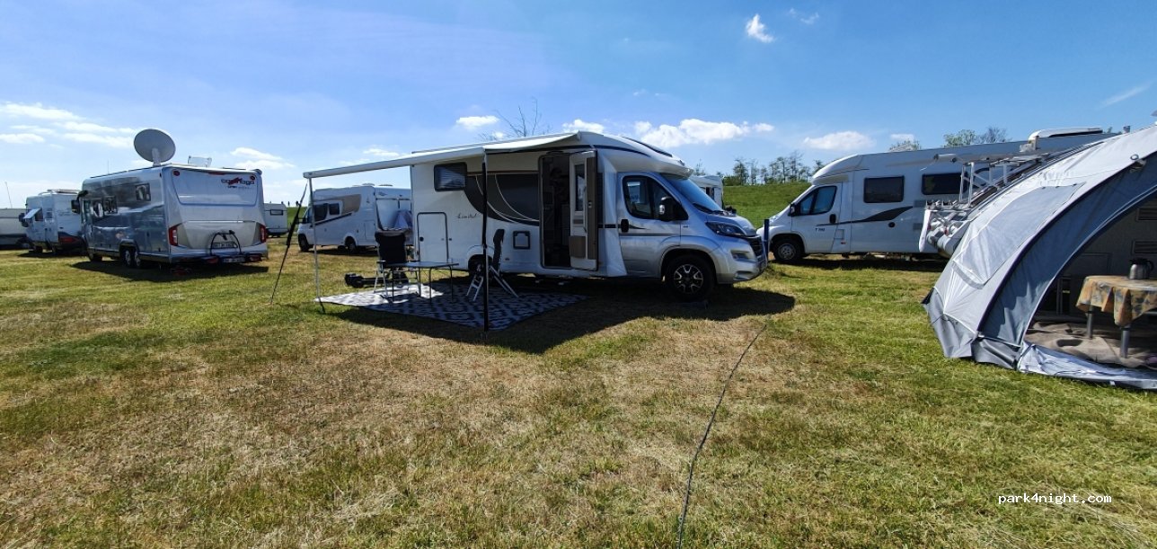 Regenbogen Camp — foto 2