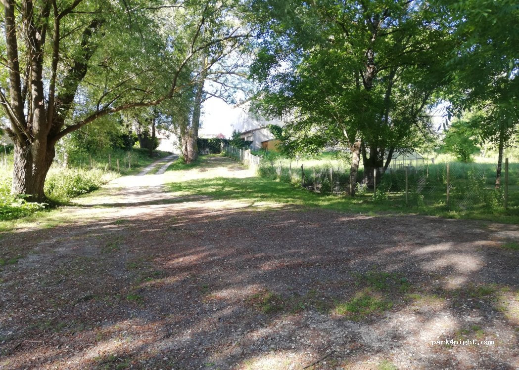 (17360) Saint-Aigulin - 2 Rue du Gué — foto 3