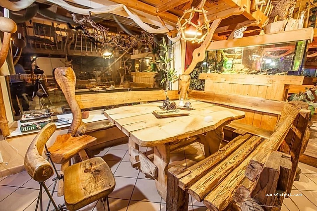 Woody's Die Holzkneipe — foto