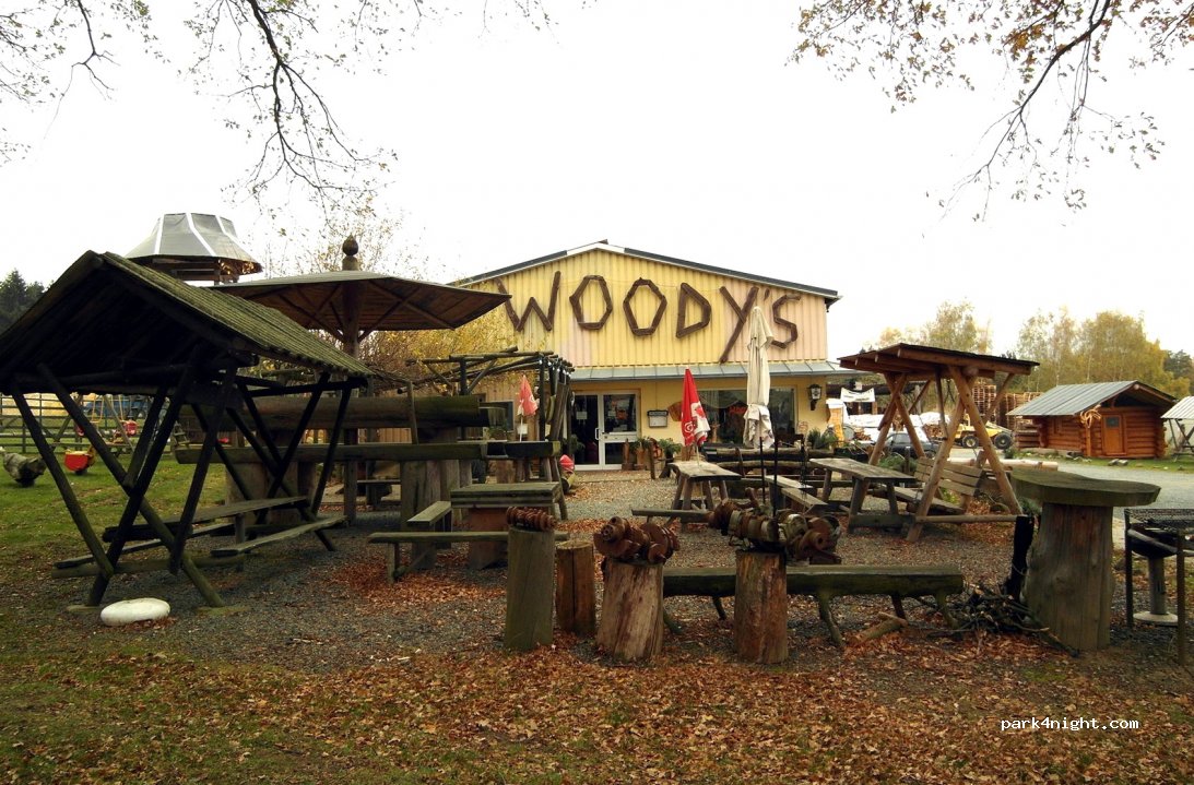Woody's Die Holzkneipe — foto 3