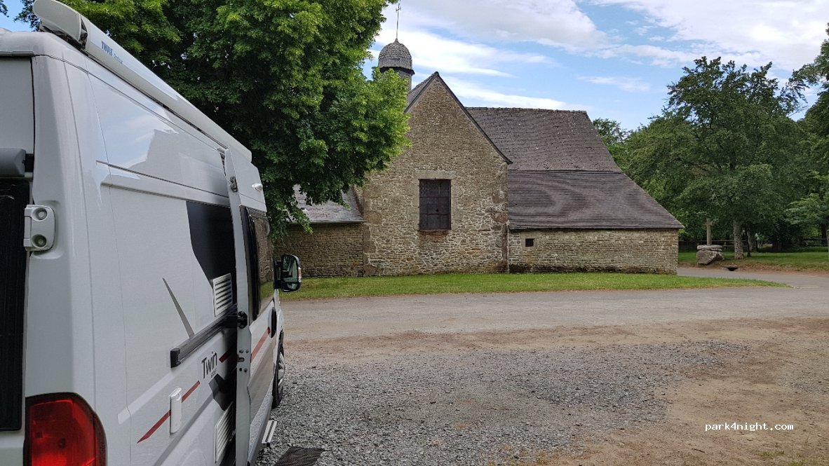 (53370) Champfrémont - Sainte-Anne — foto