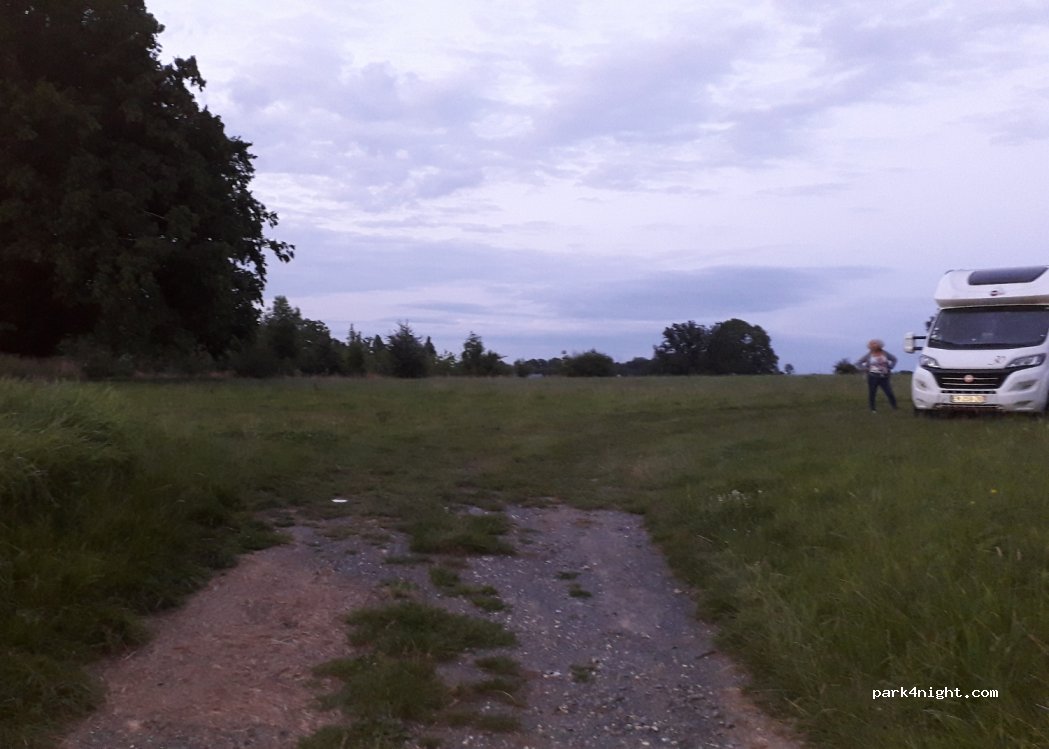 (02360) Parfondeval - 2 Rue de la Vallette — foto