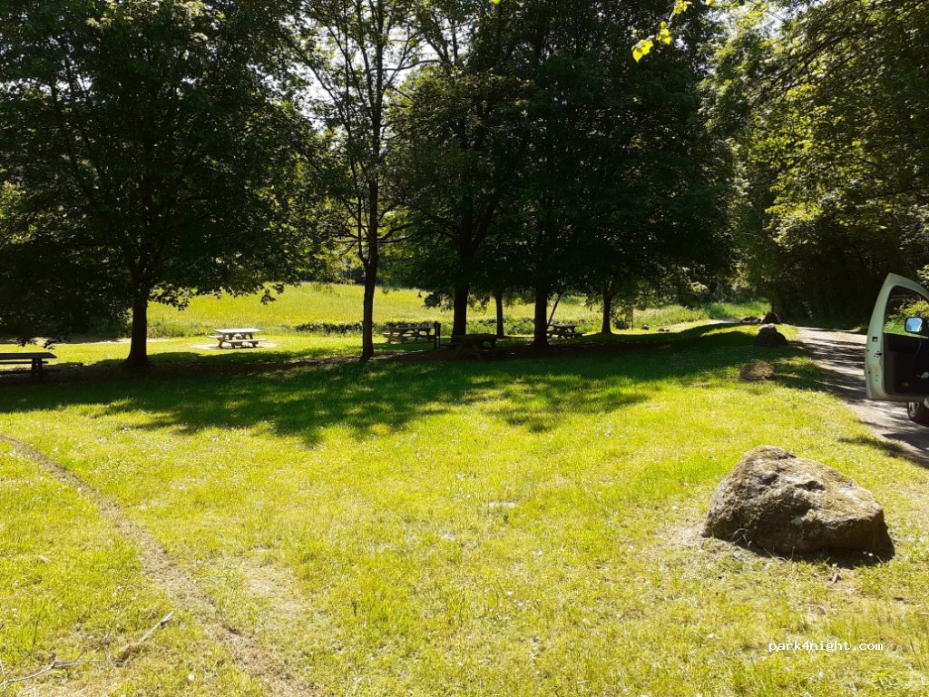 (61210) Putanges-le-Lac - Unnamed Road — foto