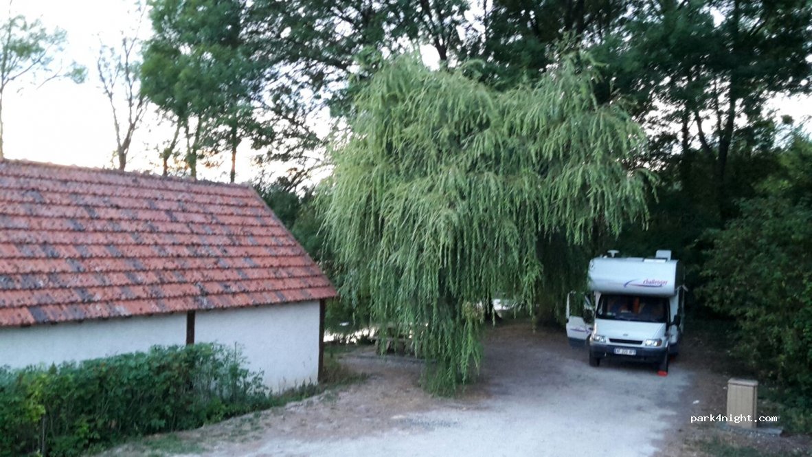 (28220) La Ferté-Villeneuil - D924 — foto
