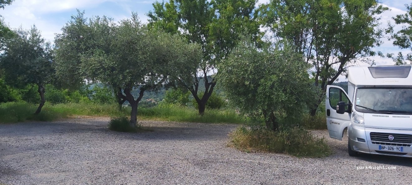 (04100) Manosque - Esplanade Yves Raymondo — foto 2