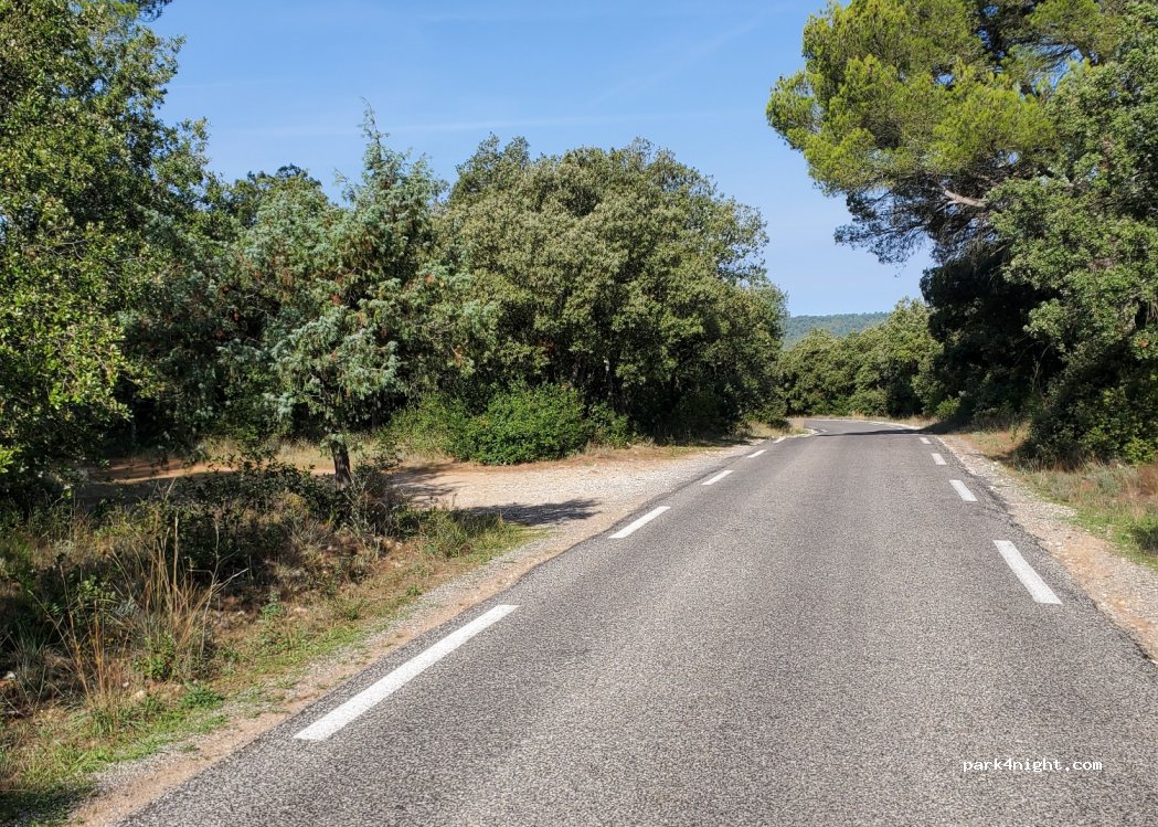 (83630) Baudinard-sur-Verdon - D9 — foto