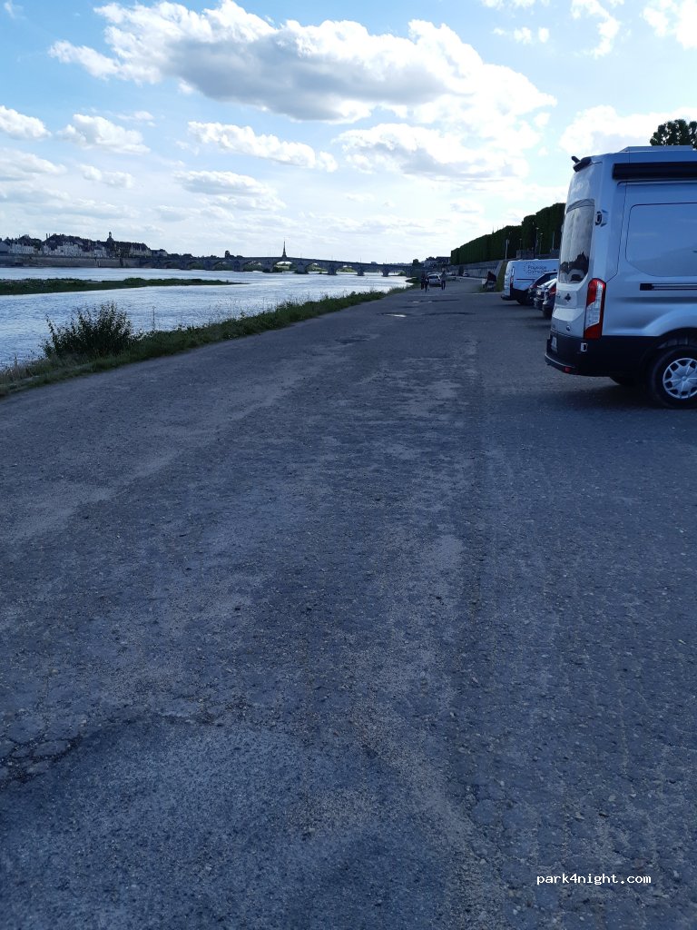 (41000) Blois - 4 Levée des Tuileries — foto