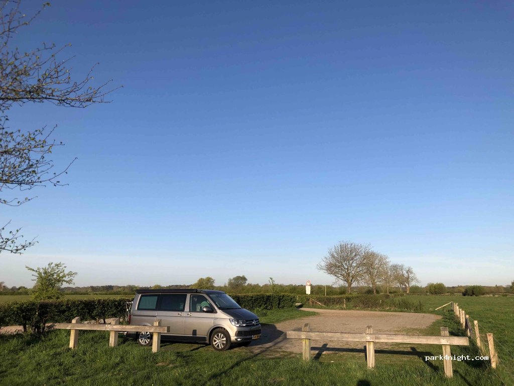 Parkeerplaats De Ravenswaarden — foto
