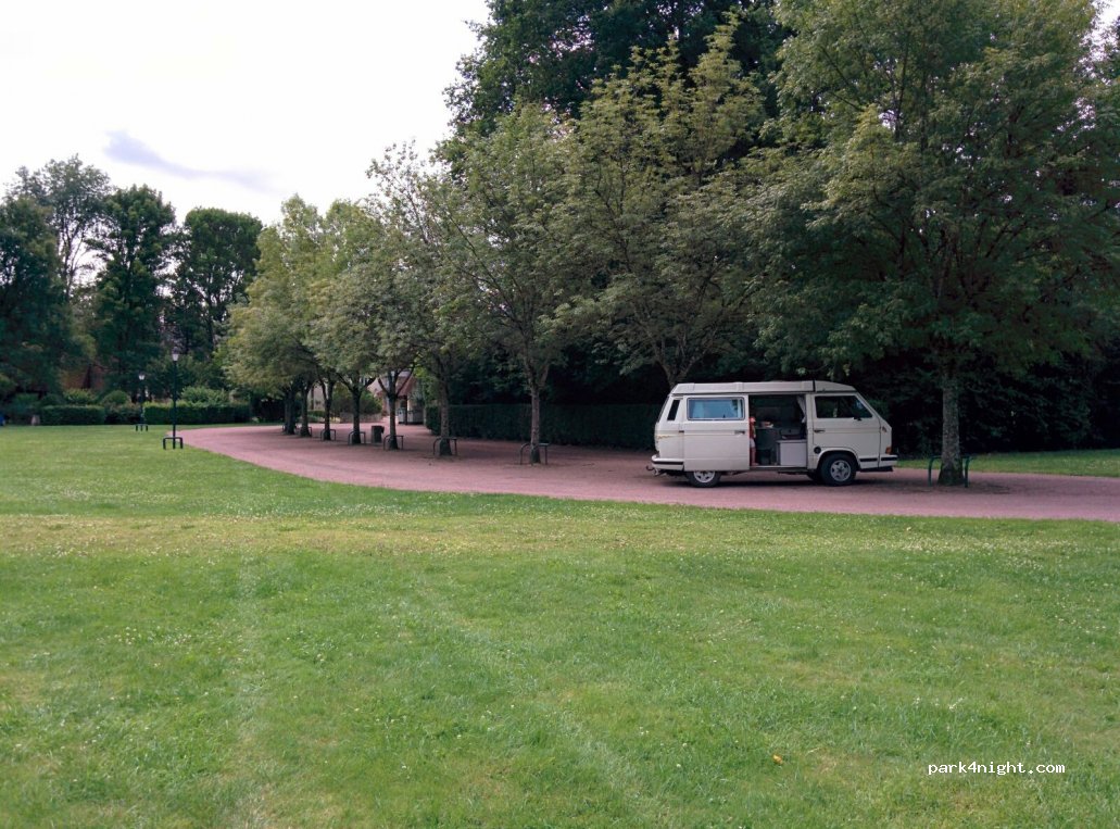 (37460) Loché-sur-Indrois - 12 Rue du Stade — foto 2