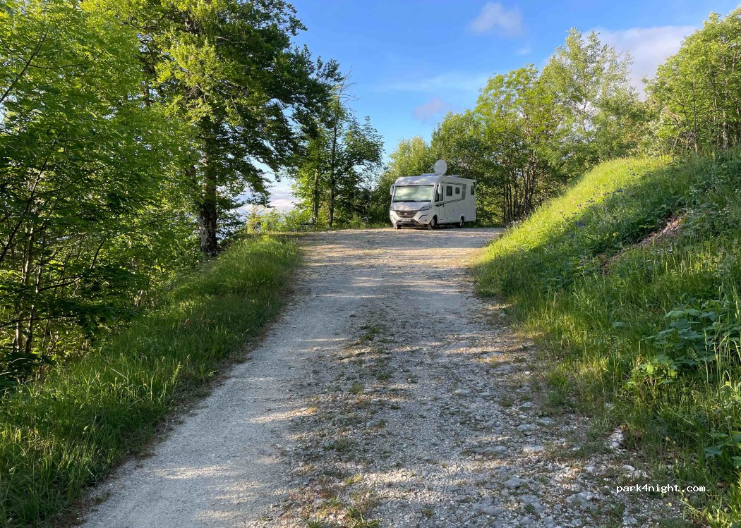 (73370) Le Bourget-du-Lac - D42 — foto