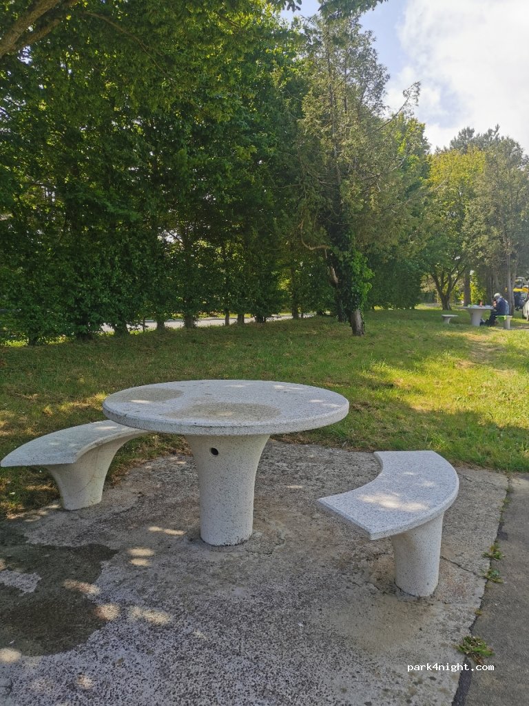 (14860) Amfreville - 17 Route de Cabourg — foto