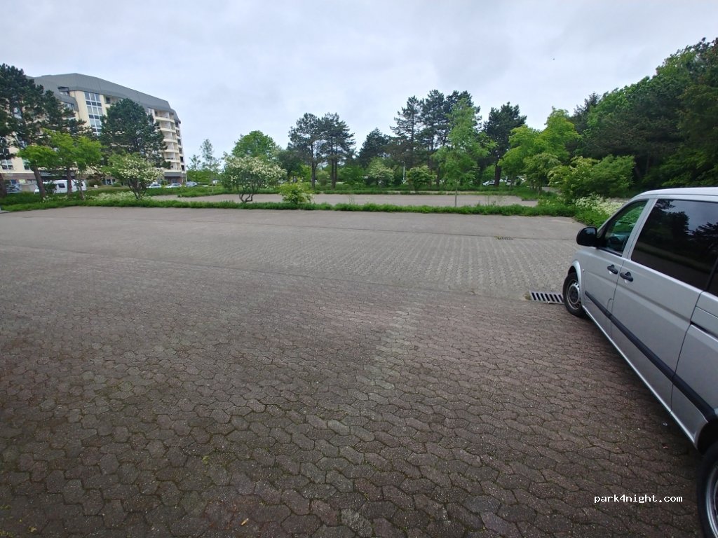 (27476) Cuxhaven - 53 Kurparkallee — foto 3