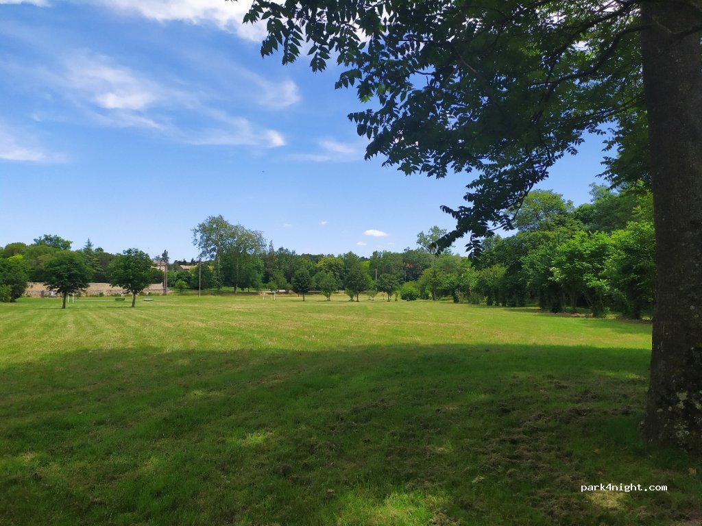 (11410) Payra-sur-l'Hers - 10 Place du Château — foto 2