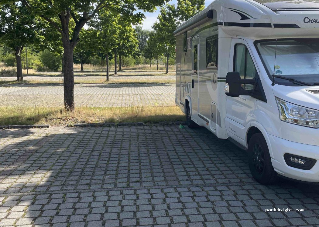 (15236) Frankfurt (Oder) - 49 Conergy-Straße — foto 5