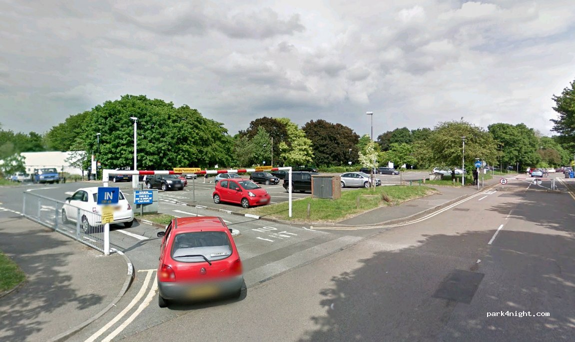 (SL4 5JB) Windsor - Barry Avenue — foto