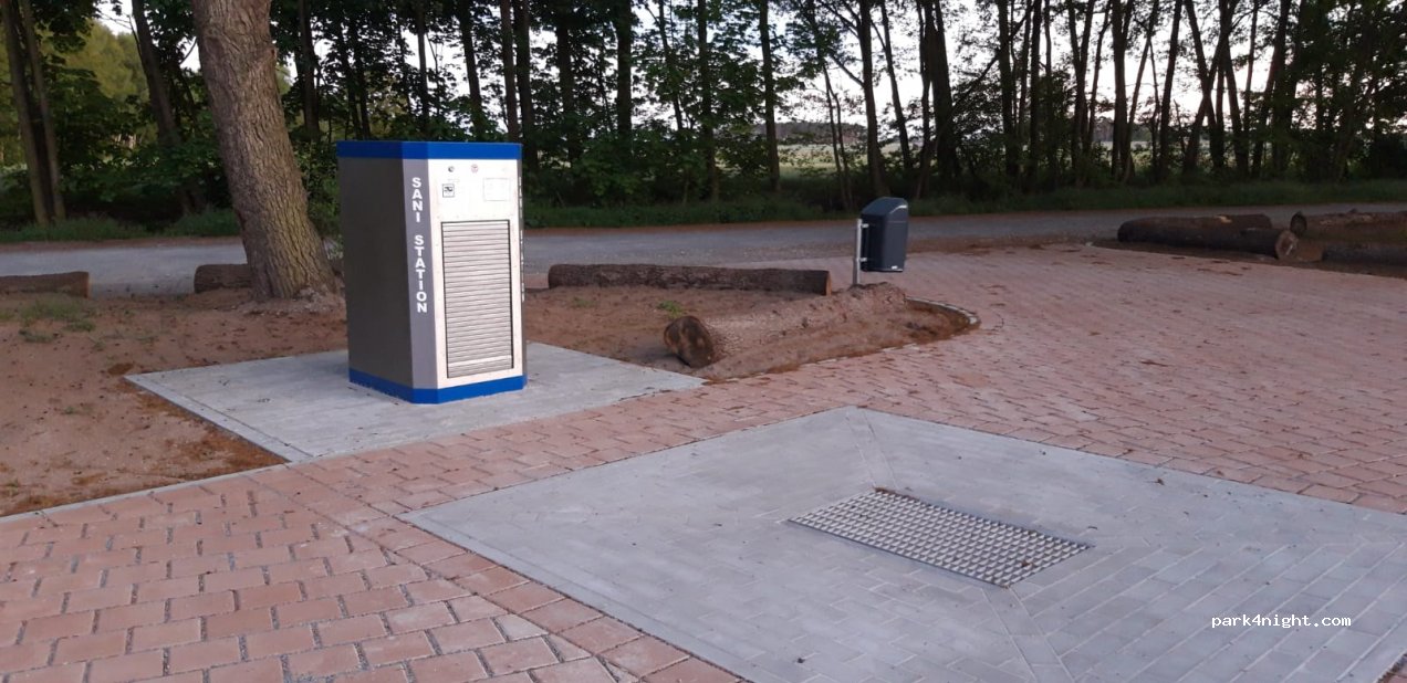 (04849) Bad Düben - 91C Wittenberger Straße — foto
