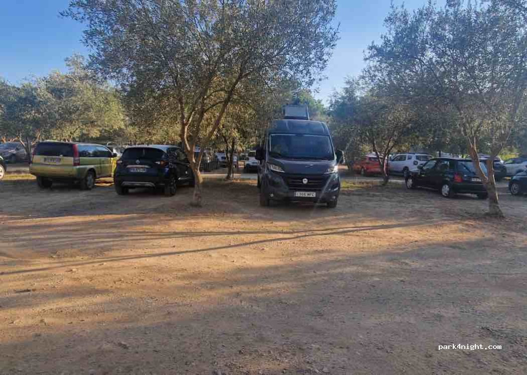 Aire de camping-cars de Lagrasse — foto 5