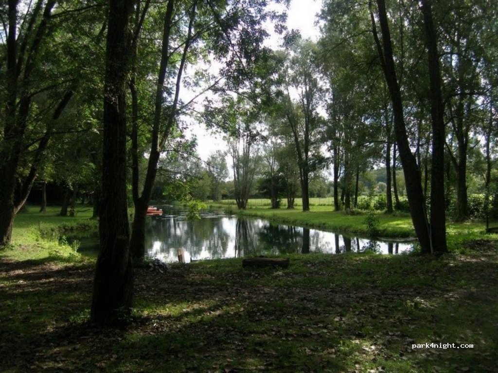 Camping du Baillons — foto