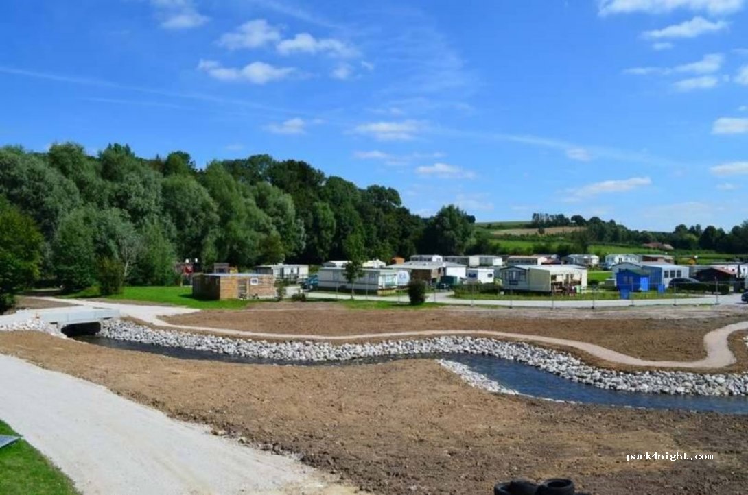 Camping du Baillons — foto 2