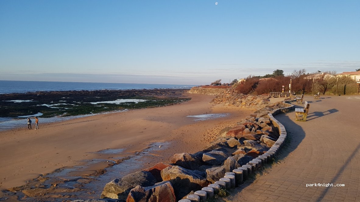 (85470) Bretignolles-sur-Mer - 1 Avenue de la Grande Roche — foto 3