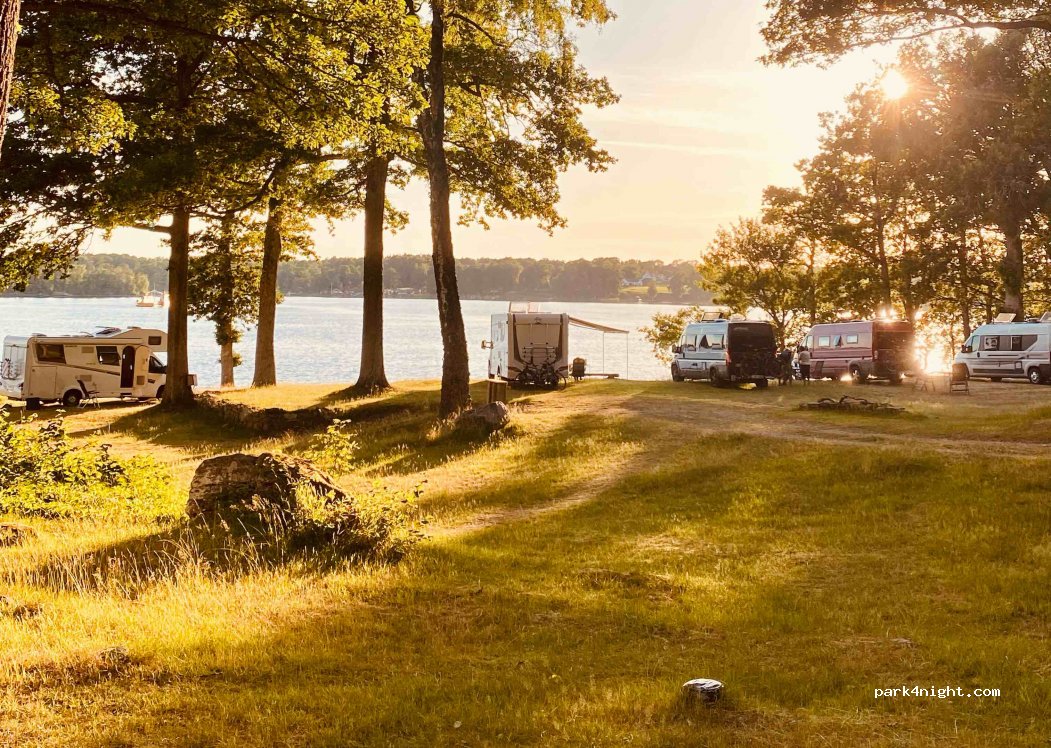 Bolmsö Ställplats & Hytter — foto 3