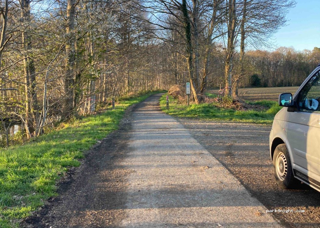 (35630) Hédé-Bazouges - Le Petit Bourg — foto 3