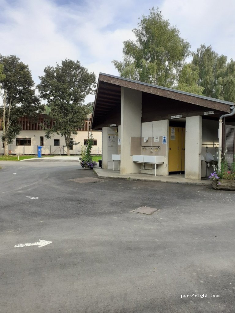 (63380) Pontaumur - Rue Montaigne — foto