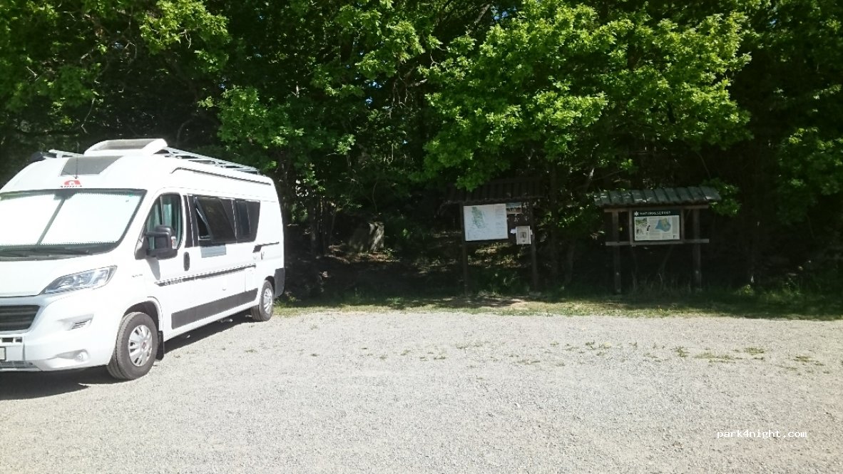 (725 98)  - 1 ÄNGSÖ DYVIKS STATSGÅRD — foto 2