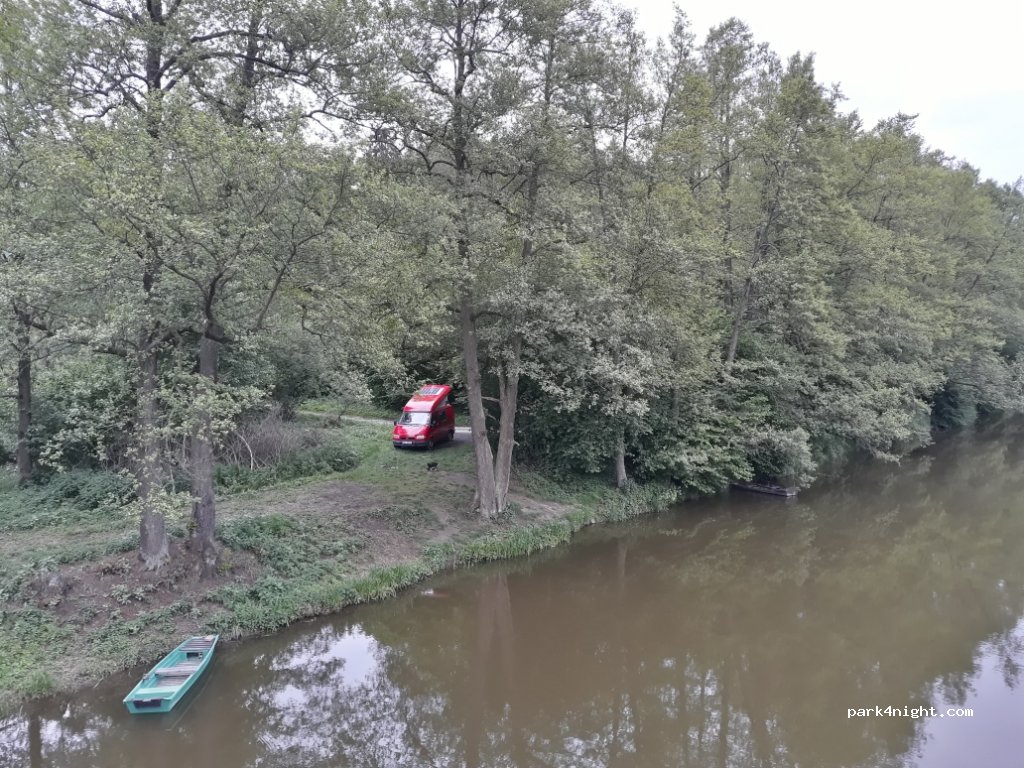 (285 06) Samopše - — foto