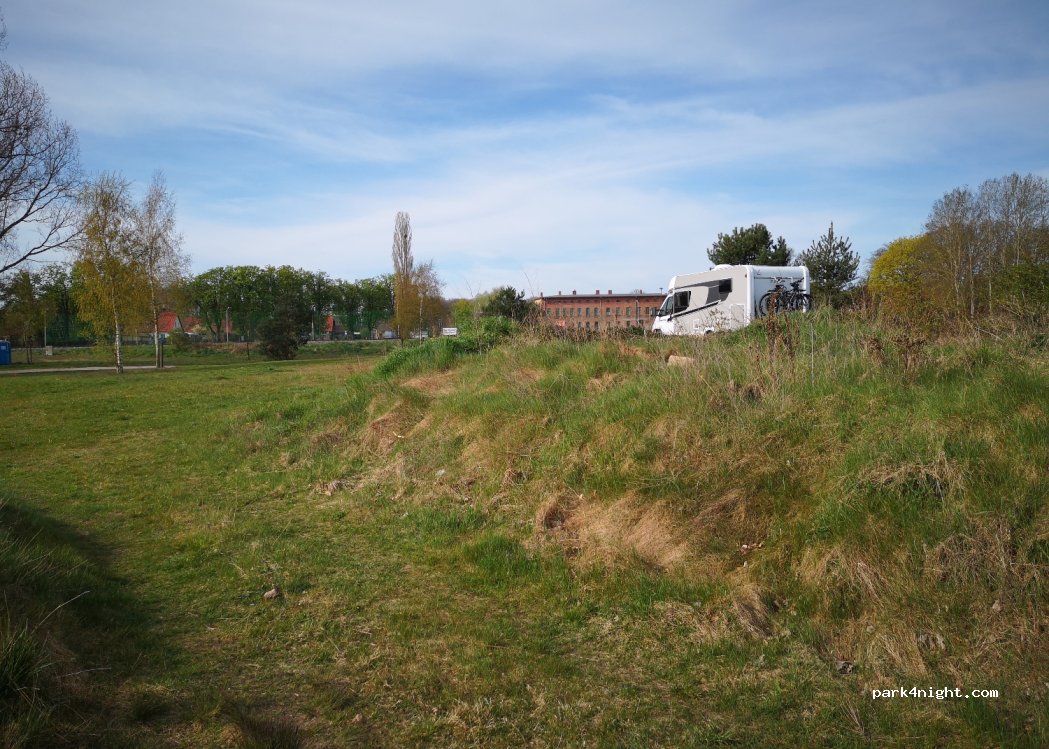 (17214) Alt Schwerin - 2 Achter de Isenbahn — foto 3