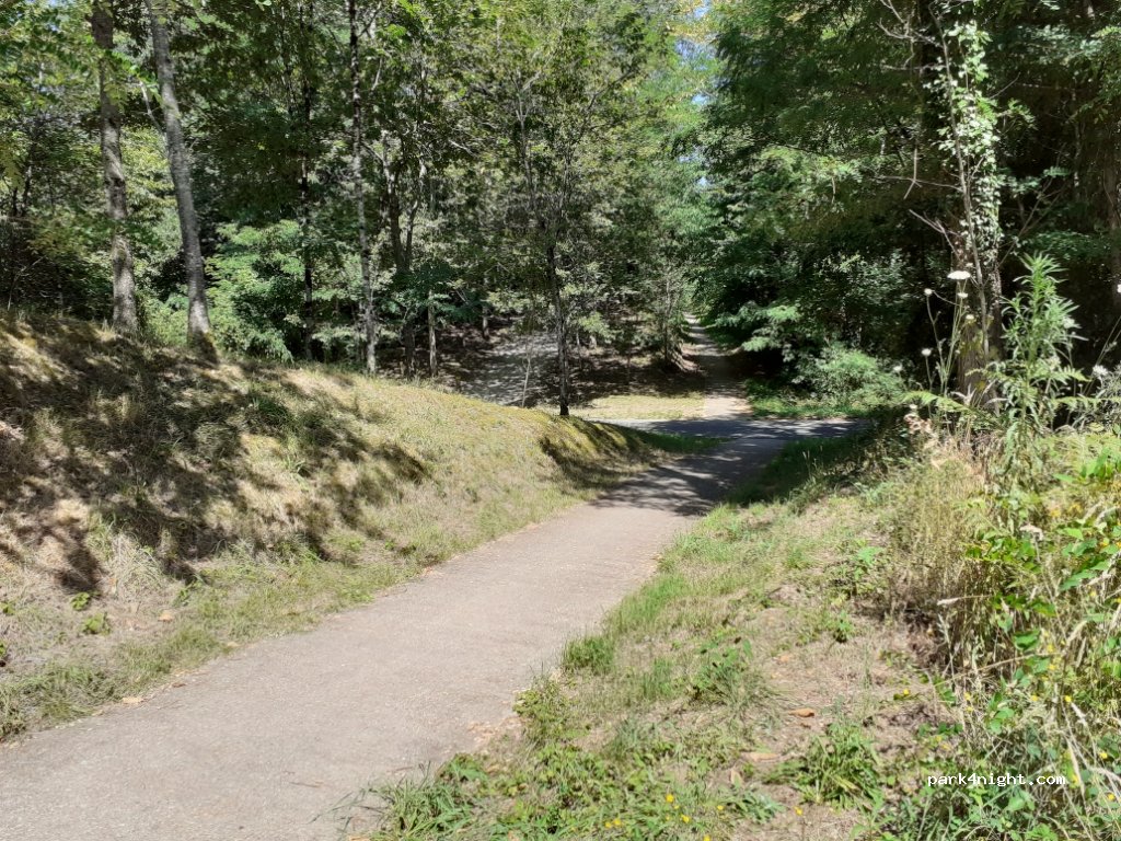 (24470) Milhac-de-Nontron - Le Soulier — foto 3