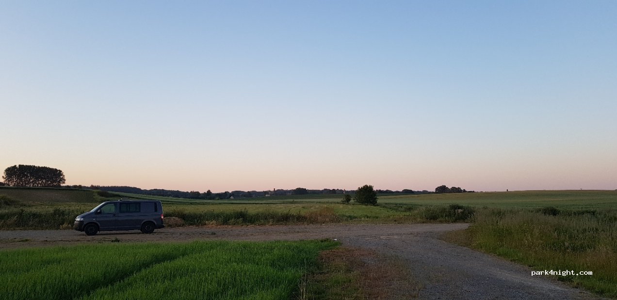 (59137) Busigny - Unnamed Road — foto