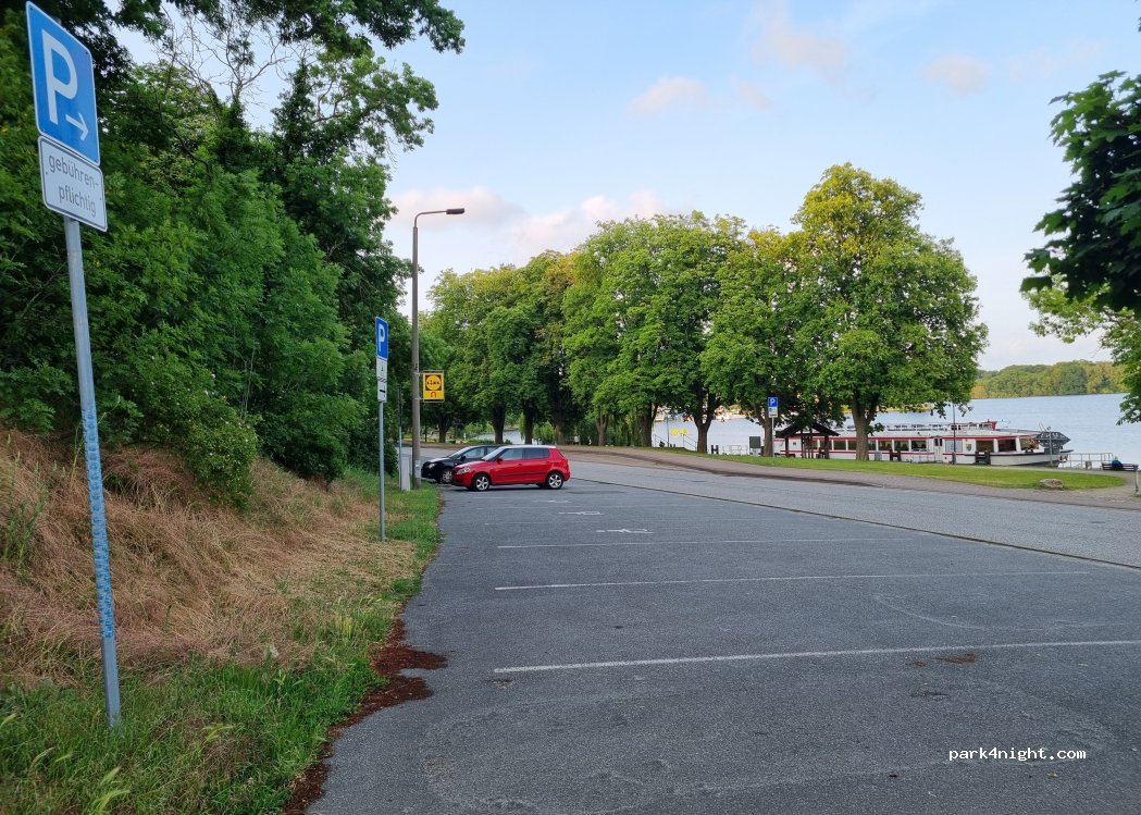 (17207) Röbel/Müritz - 2 Warener Chaussee — foto 3