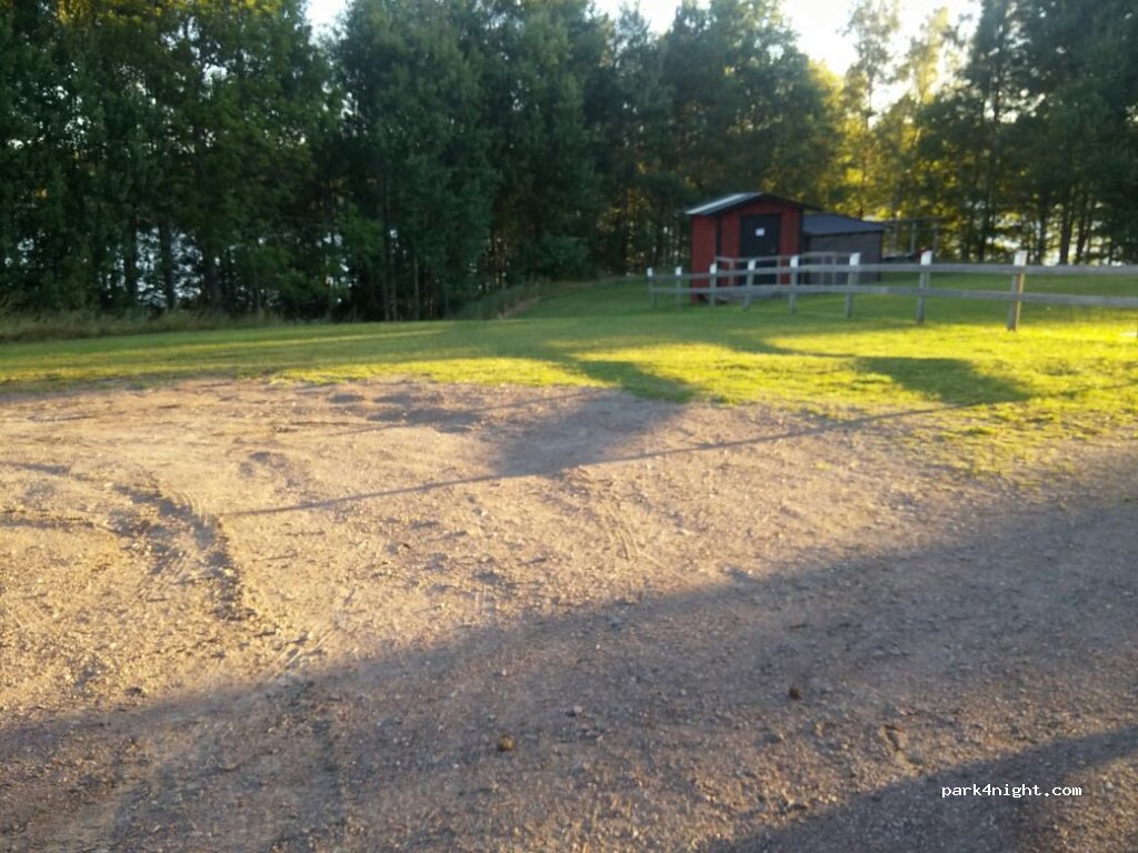 (585 93) Linköping - Svinstadsvägen — foto