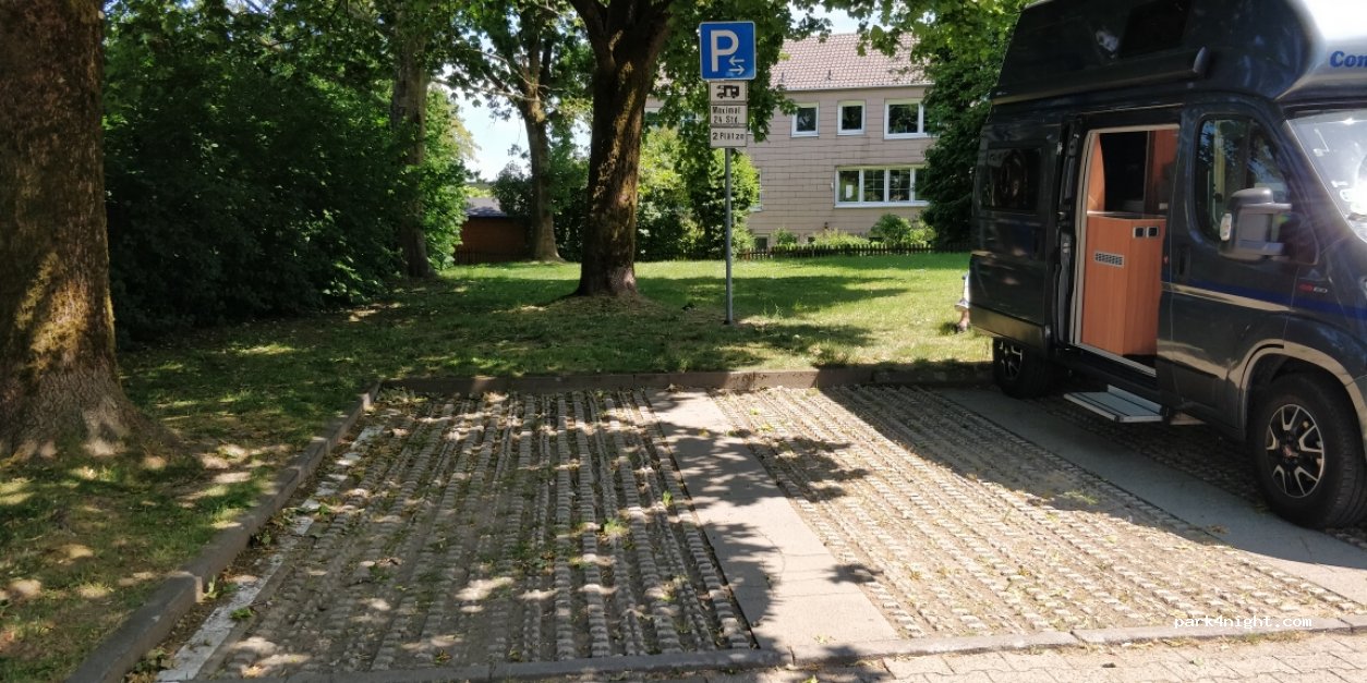 (42477) Radevormwald - 11 Carl-Diem-Straße — foto