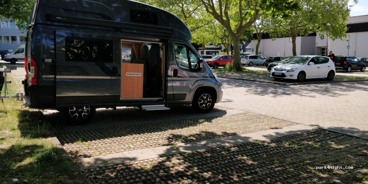 (42477) Radevormwald - 11 Carl-Diem-Straße — foto 2