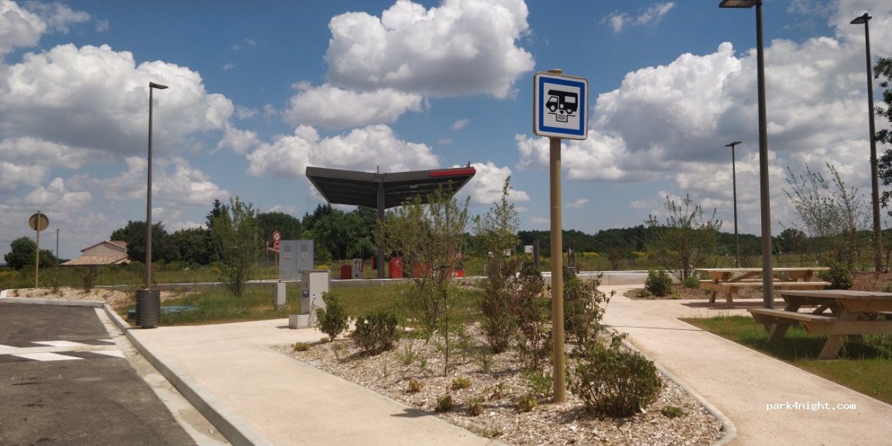 (81370) Saint-Sulpice-la-Pointe - Autoroute du Pastel — foto