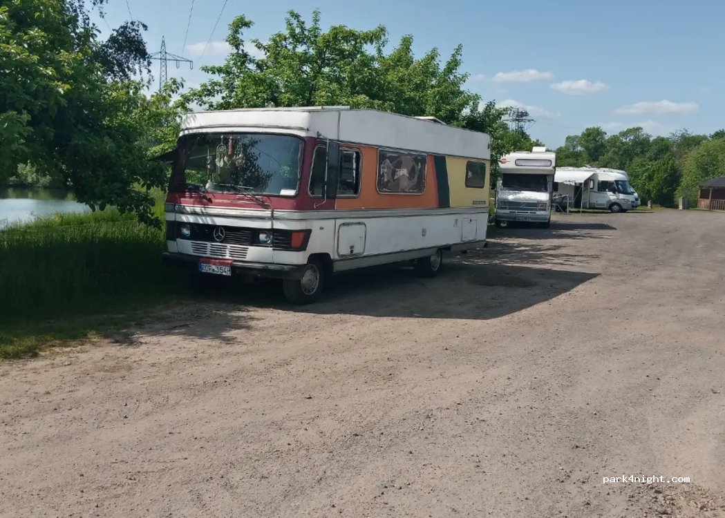 Wohnmobilstellplatz an der Fulda — foto 2