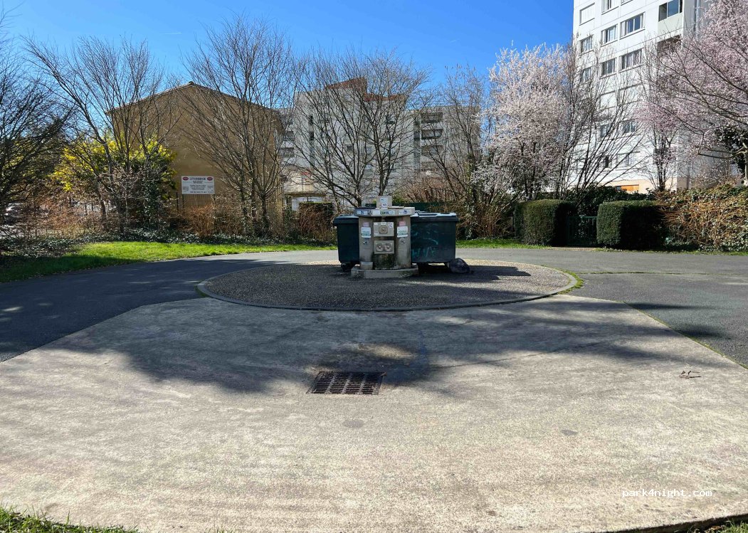 (24000) Périgueux - 37 Rue des Prés — foto 5