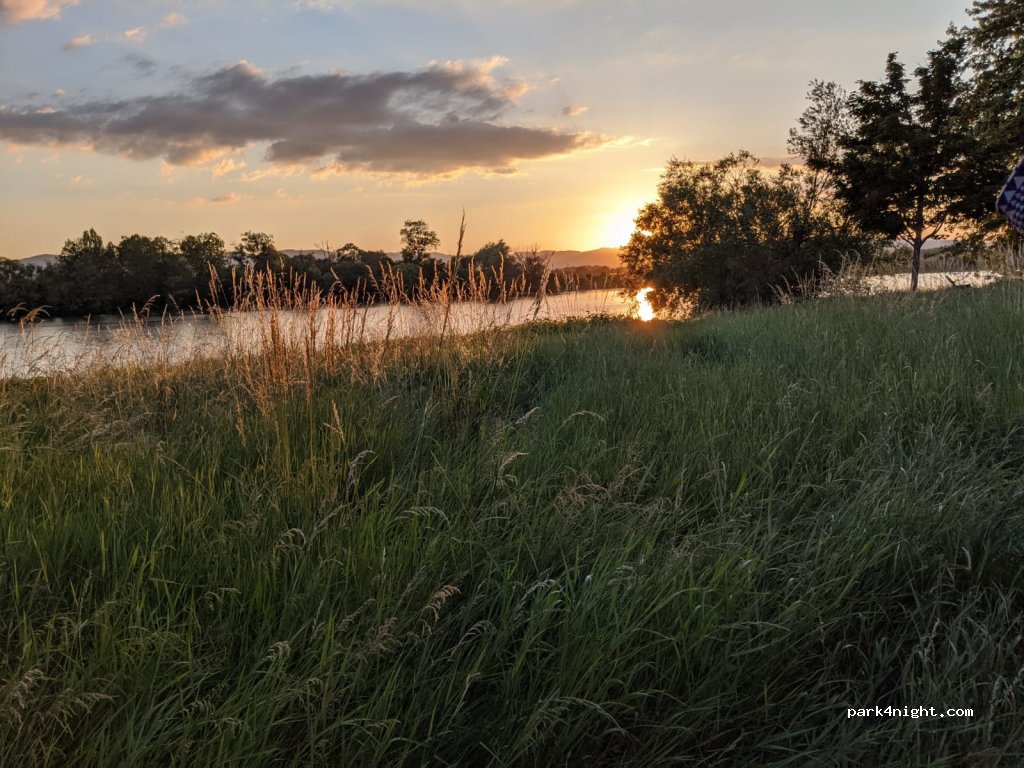 (01480) Fareins - Aux Nues — foto