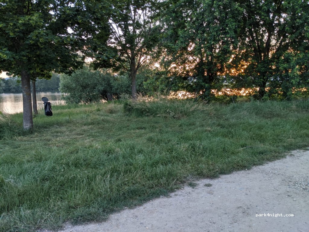 (01480) Fareins - Aux Nues — foto 2