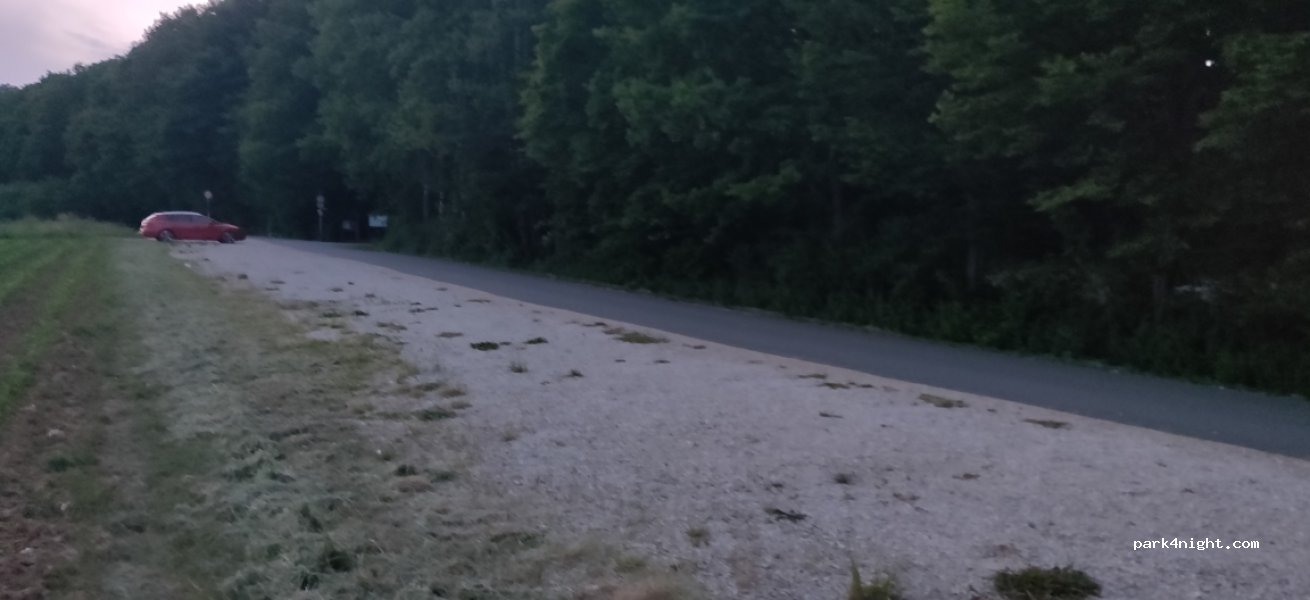 (91352) Hallerndorf - Unnamed Road — foto