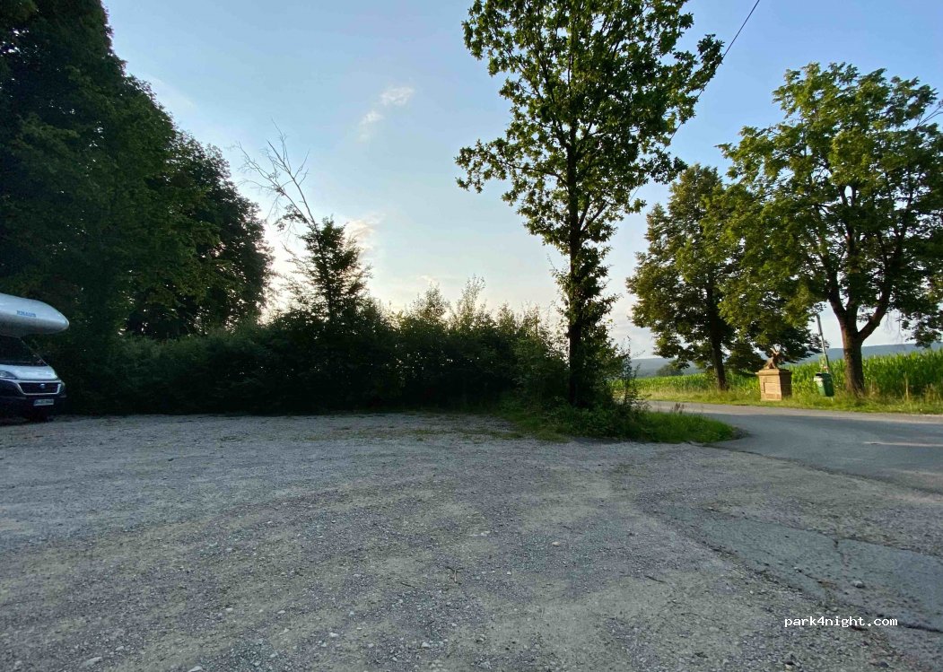 (91352) Hallerndorf - Unnamed Road — foto 2