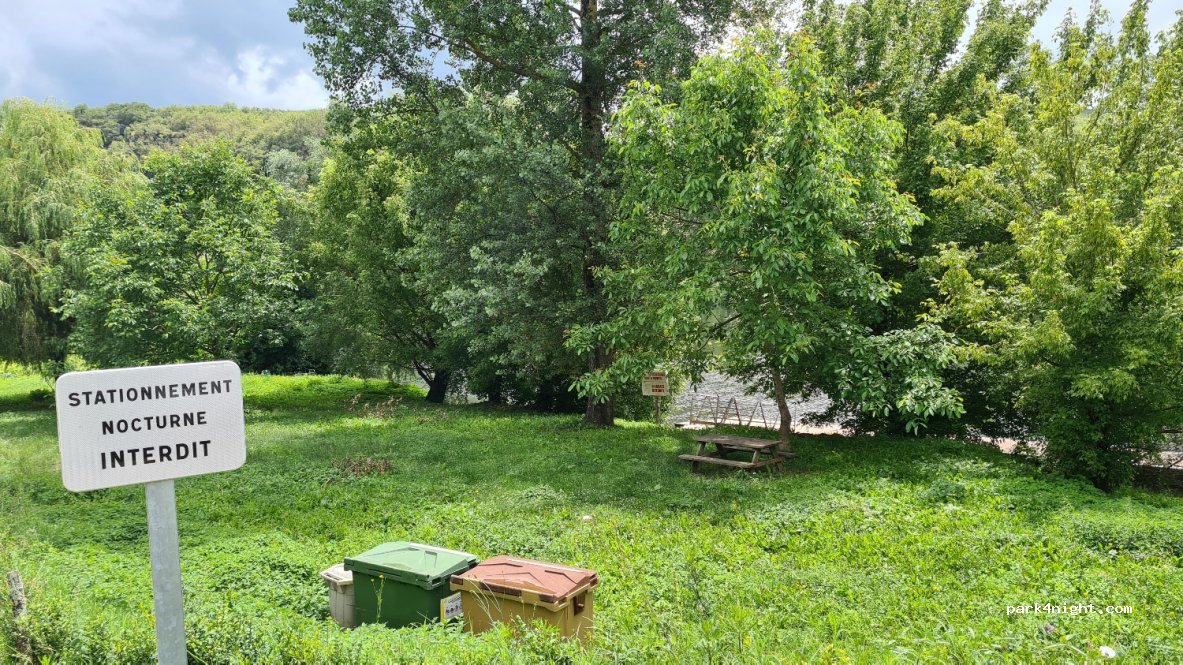 (46330) Saint-Martin-Labouval - D662 — foto 3
